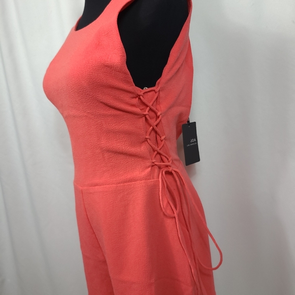 OPEN BACK ROMPER - Picture 3 of 6